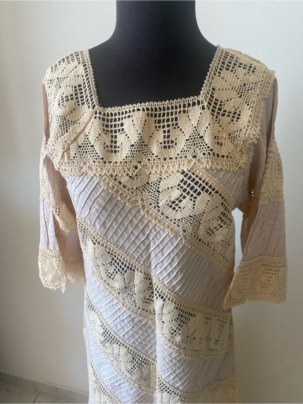 Vintage Mexican Crochet Panel Maxi Dress in Cream - Picture 2 of 6